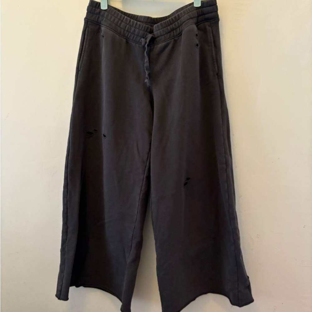 Aerie Skater Wide Leg Pant in Smoked Gray